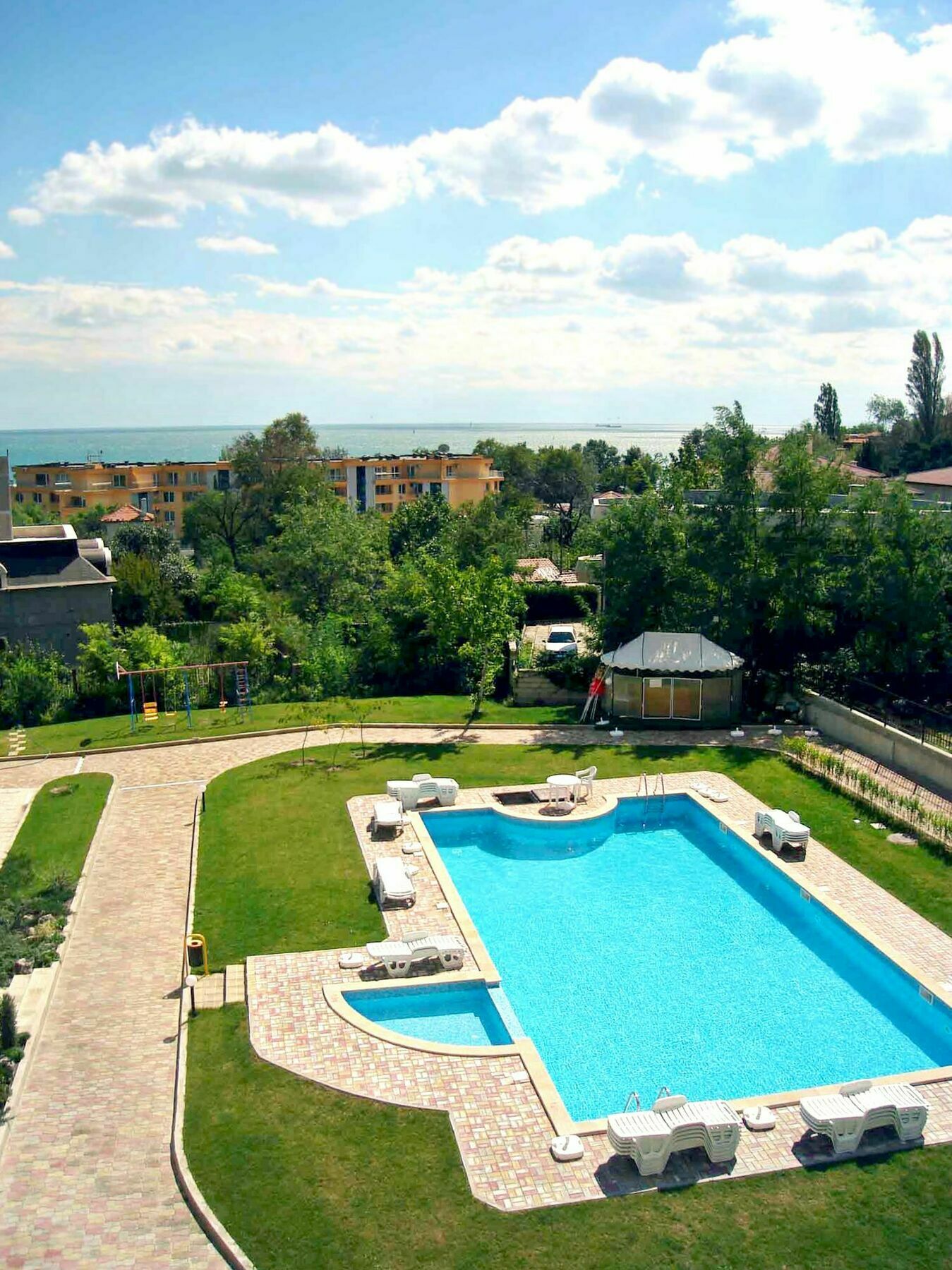 Varna Inn Sea Park Apartments Exteriör bild